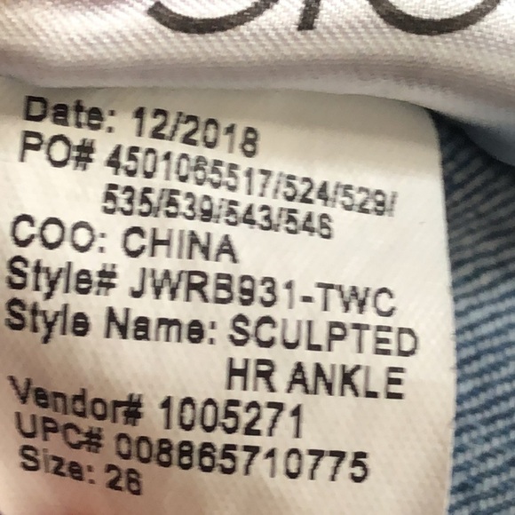 William Rast  high rise ankle Star pattern jean size 26 - Picture 9 of 10